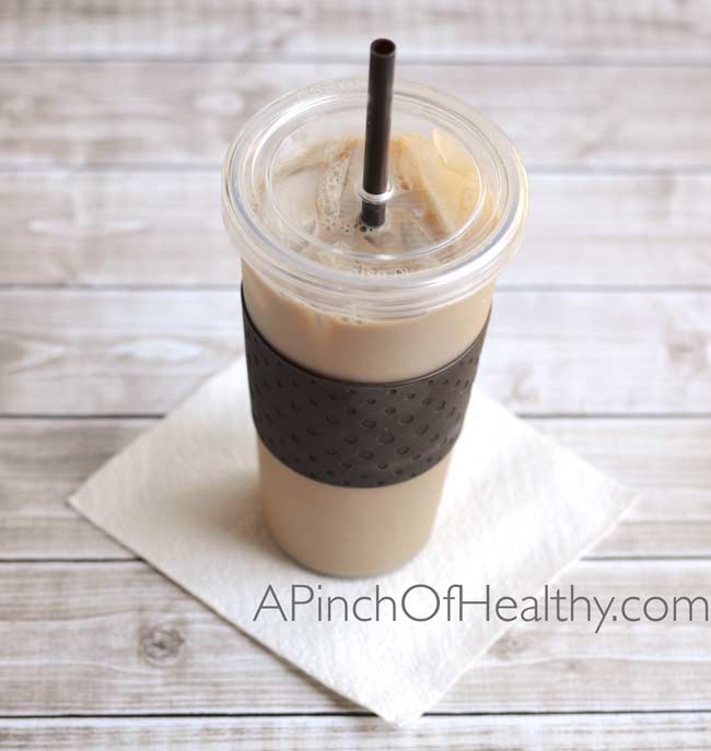 https://cdn-abioh.nitrocdn.com/iRwsMXPEdaMSNBlSqLBkXmjSJwoqRrps/assets/images/optimized/rev-01bf621/www.apinchofhealthy.com/wp-content/uploads/2014/09/iced-coffee.jpg