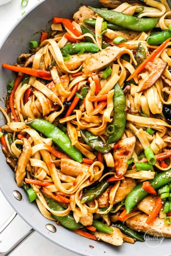 Chicken Lo Mein (better than takeout!) - A Pinch of Healthy
