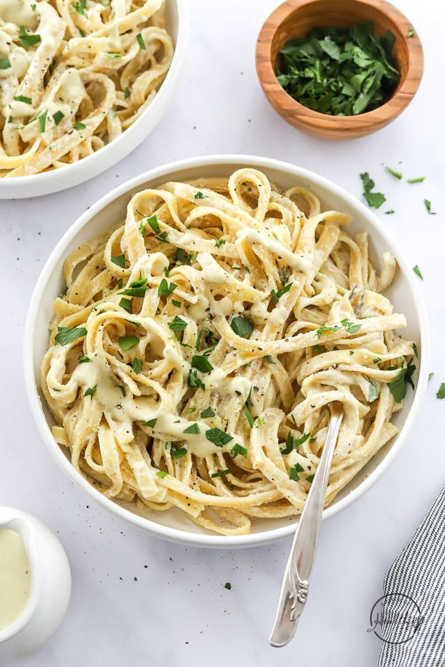 Vegan Alfredo Sauce - A Pinch of Healthy