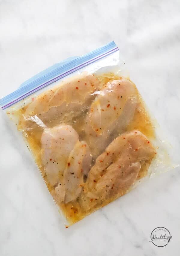 Italian Dressing Chicken - A Pinch of Healthy